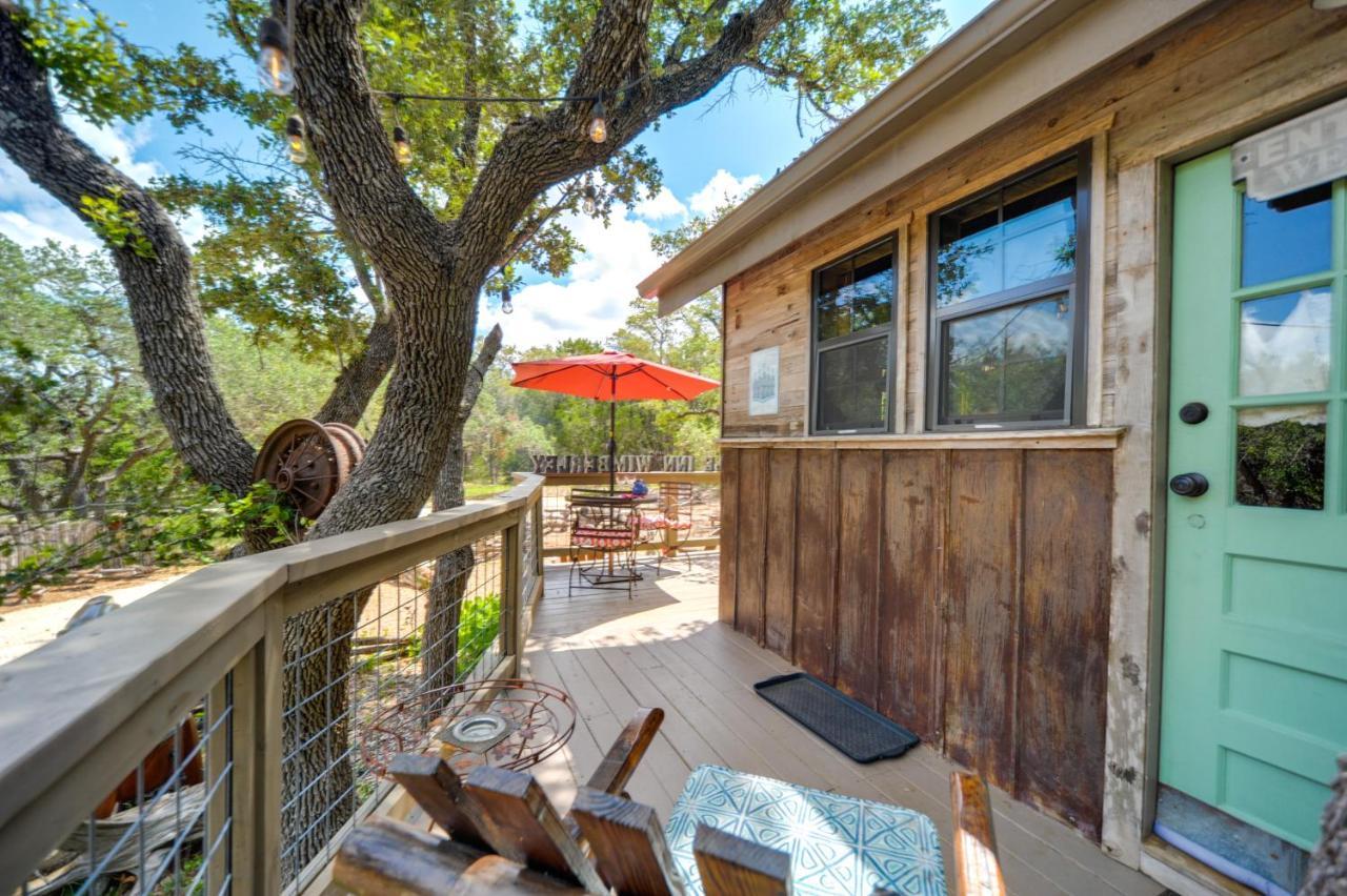 Snuggle Inn Wimberley Cabin With Fire Pit And Deck Buitenkant foto