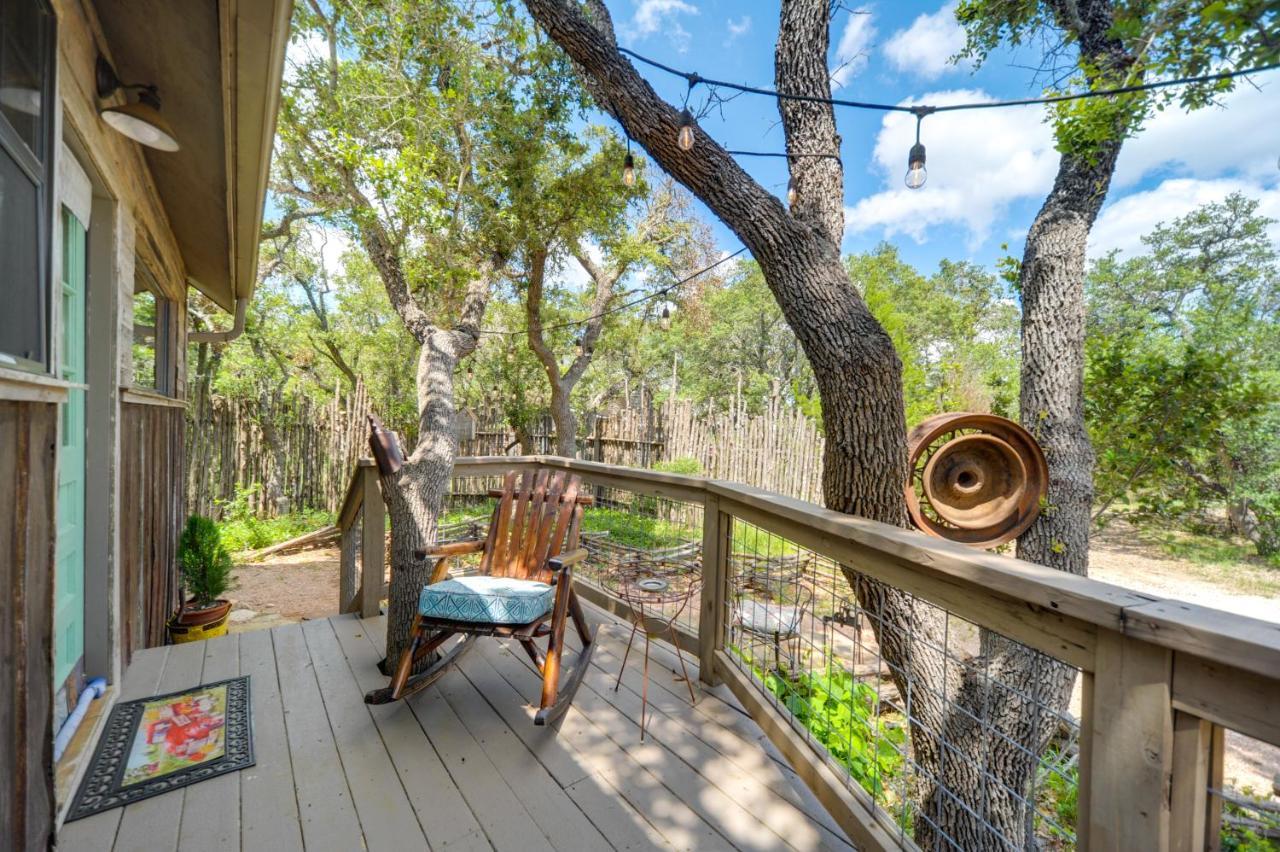 Snuggle Inn Wimberley Cabin With Fire Pit And Deck Buitenkant foto