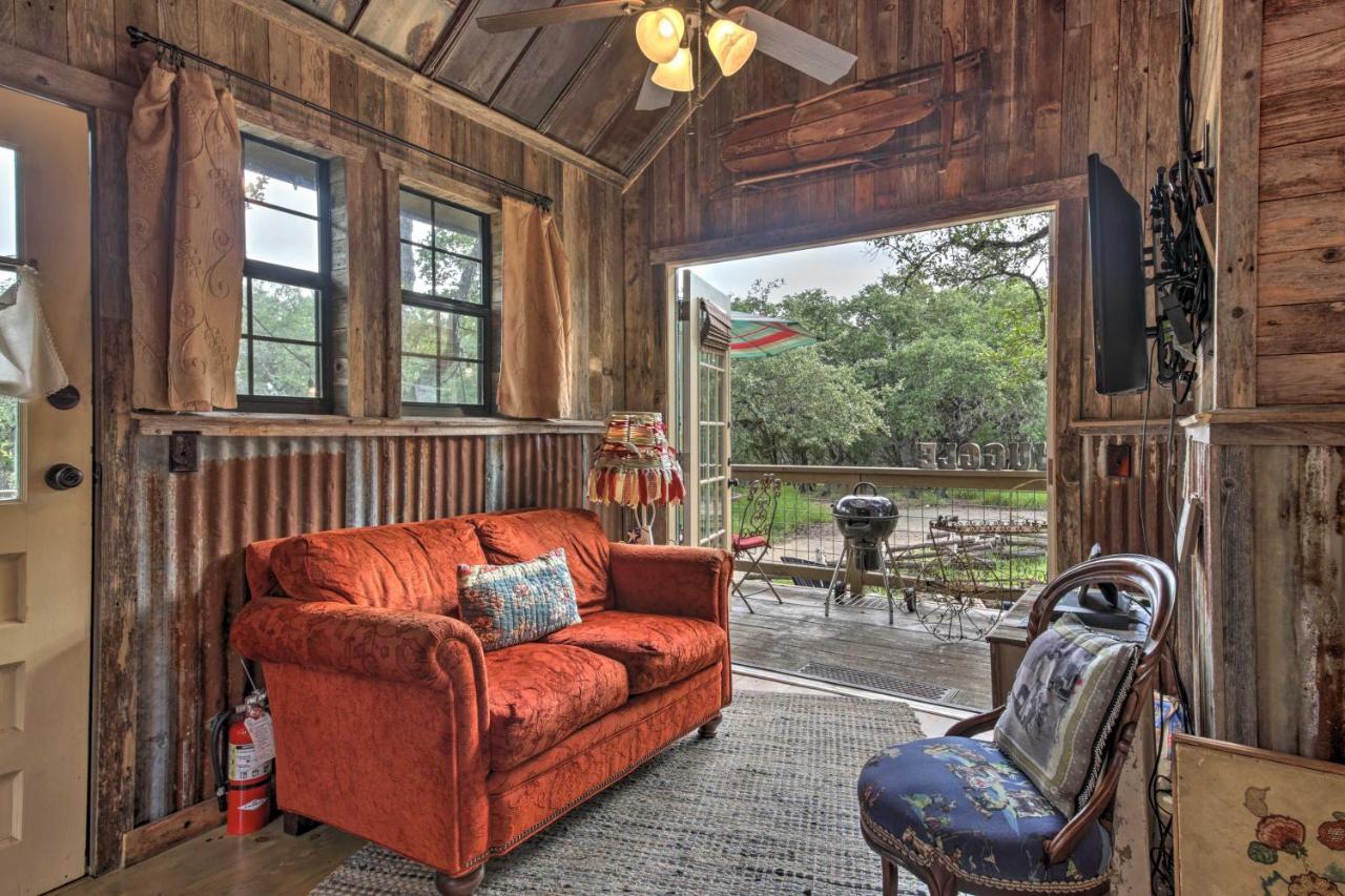 Snuggle Inn Wimberley Cabin With Fire Pit And Deck Buitenkant foto