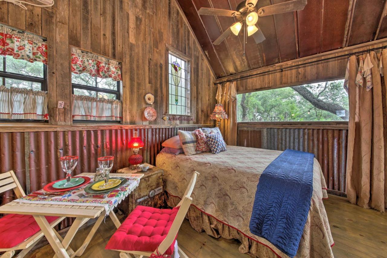 Snuggle Inn Wimberley Cabin With Fire Pit And Deck Buitenkant foto