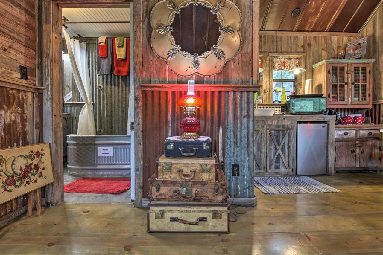 Snuggle Inn Wimberley Cabin With Fire Pit And Deck Buitenkant foto